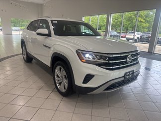 Used 2020 Volkswagen Atlas Cross Sport SE image 1