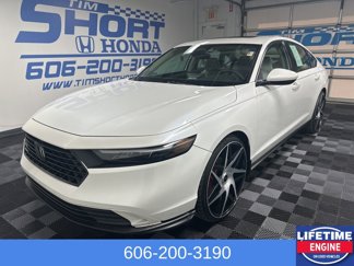 Used 2024 Honda Accord EX image 1