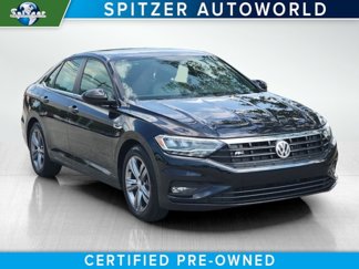 Used 2021 Volkswagen Jetta R-Line image 1