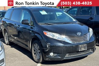 Used 2017 Toyota Sienna XLE Premium image 1