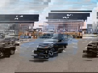 New 2025 Kia K4 LXS image 1