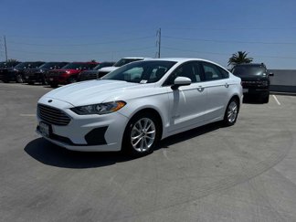 Certified 2019 Ford Fusion SE image 1