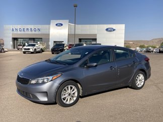 Used 2017 Kia Forte S image 1
