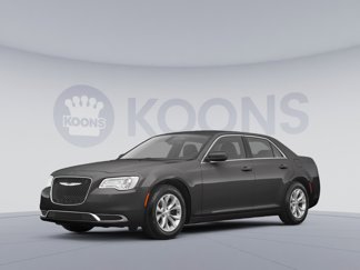 Used 2019 Chrysler 300 Touring w/ Driver Convenience Group image 1