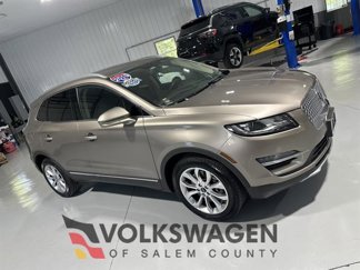 Used 2019 Lincoln MKC Select w/ Select Plus Package image 1