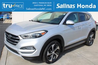 Used 2017 Hyundai Tucson Sport image 1