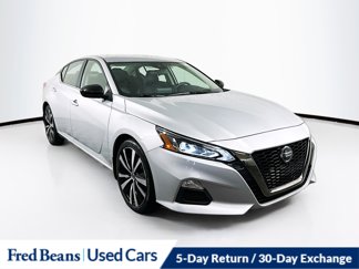 Used 2022 Nissan Altima 2.5 SR image 1