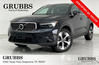 Certified 2024 Volvo XC40 B5 Plus w/ Climate Package image 1