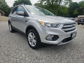 Used 2018 Ford Escape SE image 1