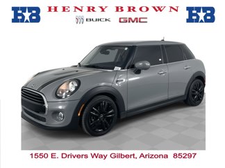 Used 2021 MINI Cooper 4-Door Hardtop image 1