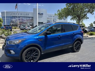 Used 2019 Ford Escape SE image 1