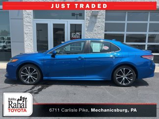 Used 2019 Toyota Camry SE image 1