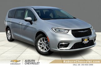 Used 2023 Chrysler Pacifica Touring-L image 1