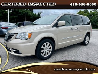 Used 2015 Chrysler Town & Country Touring w/ Driver Convenience Group image 1