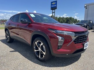 New 2025 Chevrolet Trax RS w/ Sunroof Package image 1