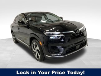 New 2025 VinFast VF 8 Eco image 1