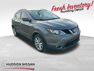Used 2018 Nissan Rogue Sport SV w/ SV Technology Package image 1