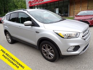 Used 2019 Ford Escape SEL image 1