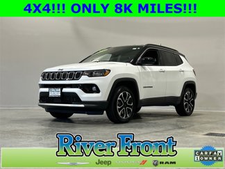 Used 2024 Jeep Compass Limited image 1