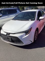 Used 2022 Toyota Corolla LE image 1