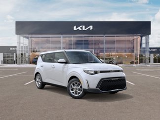 New 2025 Kia Soul LX image 1