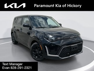 Used 2023 Kia Soul LX w/ LX Technology Package image 1
