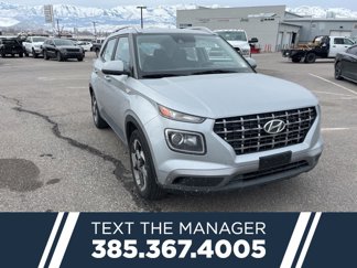 Used 2022 Hyundai Venue SEL image 1