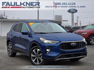 Used 2023 Ford Escape Platinum image 1
