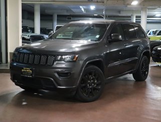 Certified 2021 Jeep Grand Cherokee Laredo X image 1