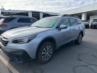 Used 2022 Subaru Outback Premium image 1