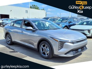 New 2025 Kia K4 LXS image 1