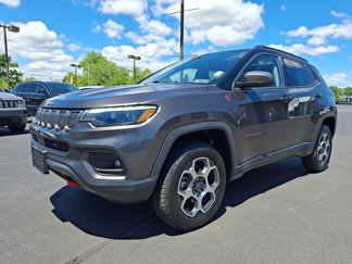 Used 2022 Jeep Compass Trailhawk w/ Trailhawk Elite Group image 1