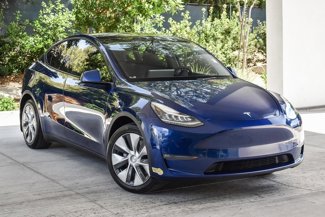 Used 2021 Tesla Model Y Long Range image 1