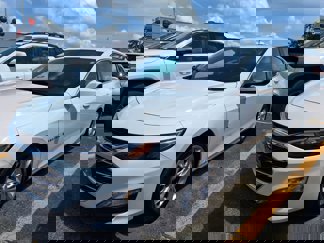 Used 2023 Chevrolet Malibu LT image 1