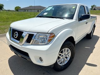 Used 2021 Nissan Frontier SV image 1