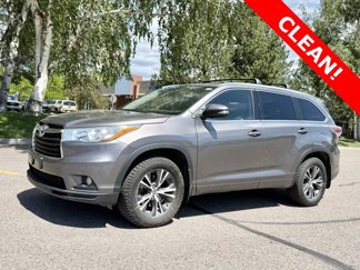 Used 2016 Toyota Highlander XLE image 1