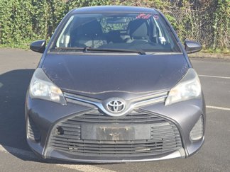 Used 2015 Toyota Yaris L video 2