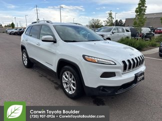 Used 2016 Jeep Cherokee Latitude w/ Cold Weather Group image 1