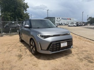 Used 2023 Kia Soul GT-Line w/ GT-Line Technology Package image 1