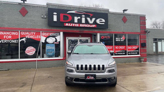 Used 2015 Jeep Cherokee Limited image 1
