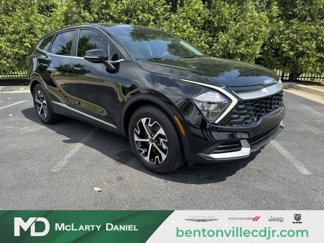 Used 2023 Kia Sportage EX image 1