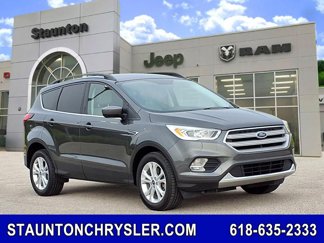 Used 2019 Ford Escape SEL video 1