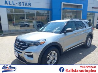 Used 2022 Ford Explorer XLT w/ Equipment Group 202A image 1