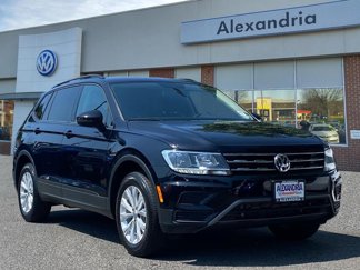 Used 2020 Volkswagen Tiguan S image 1
