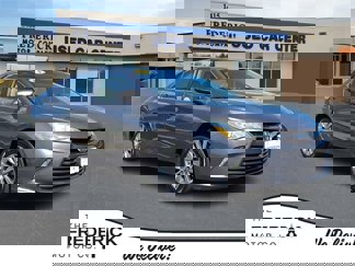 Used 2015 Toyota Camry XLE image 1
