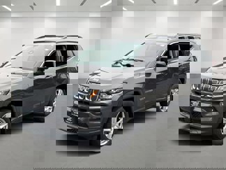 Used 2022 Jeep Compass Latitude w/ Sun and Sound Group image 1