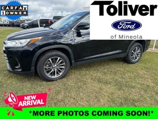 Used 2019 Toyota Highlander XLE video 1