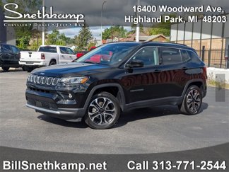 Used 2022 Jeep Compass Limited image 1
