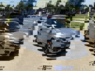 Used 2018 Honda Civic EX-T image 1