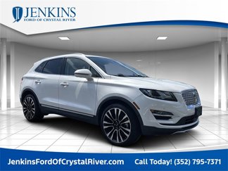 Used 2019 Lincoln MKC Reserve image 1